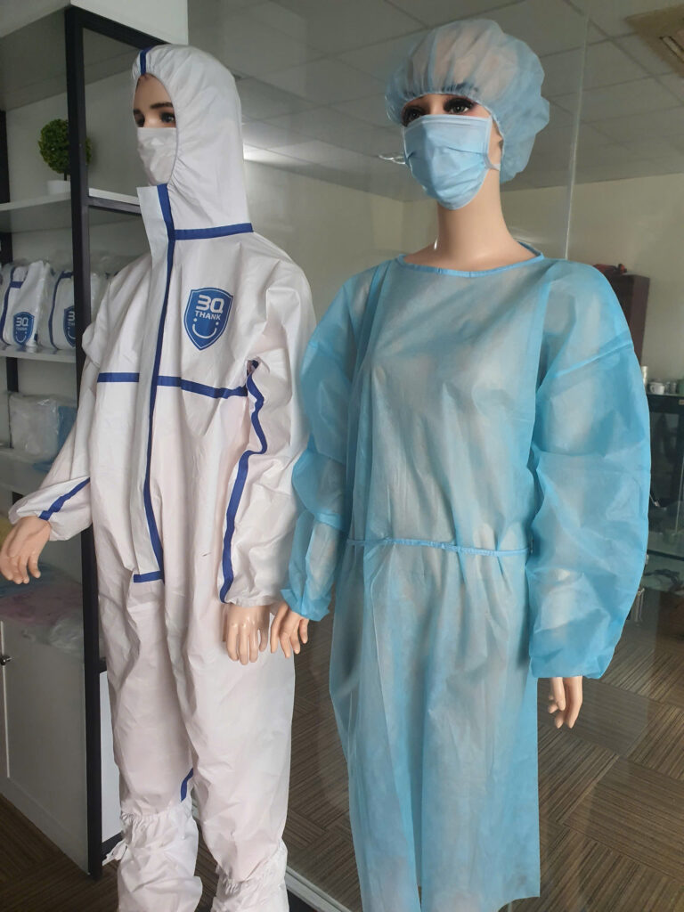 tuyển lao động may quần áo y tế
